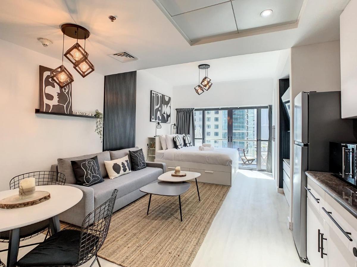Luxury Modern Studio In Jlt With Amazing View & Rooftop Pool - Sleeps 3 Dubai Dış mekan fotoğraf