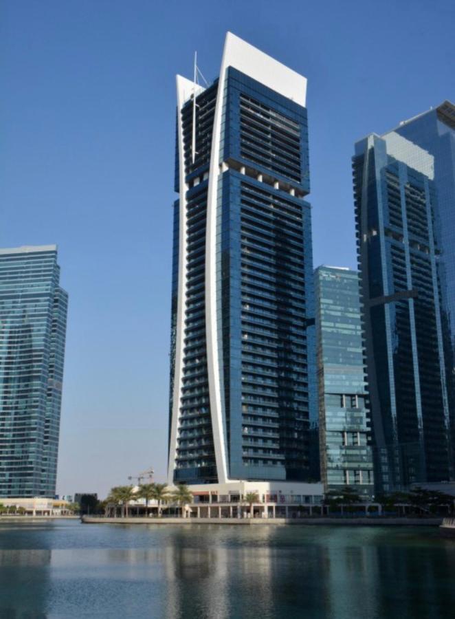 Luxury Modern Studio In Jlt With Amazing View & Rooftop Pool - Sleeps 3 Dubai Dış mekan fotoğraf